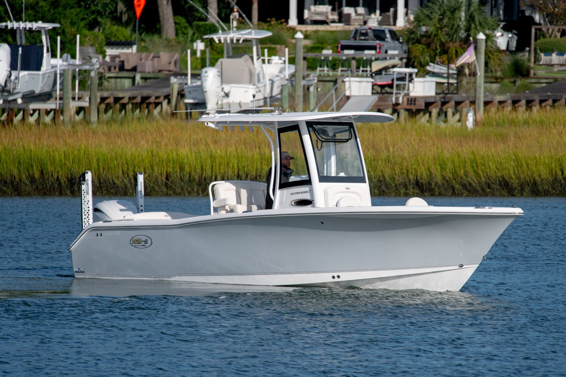 2024 Sea Hunt Ultra 255SE - thumbnail 3