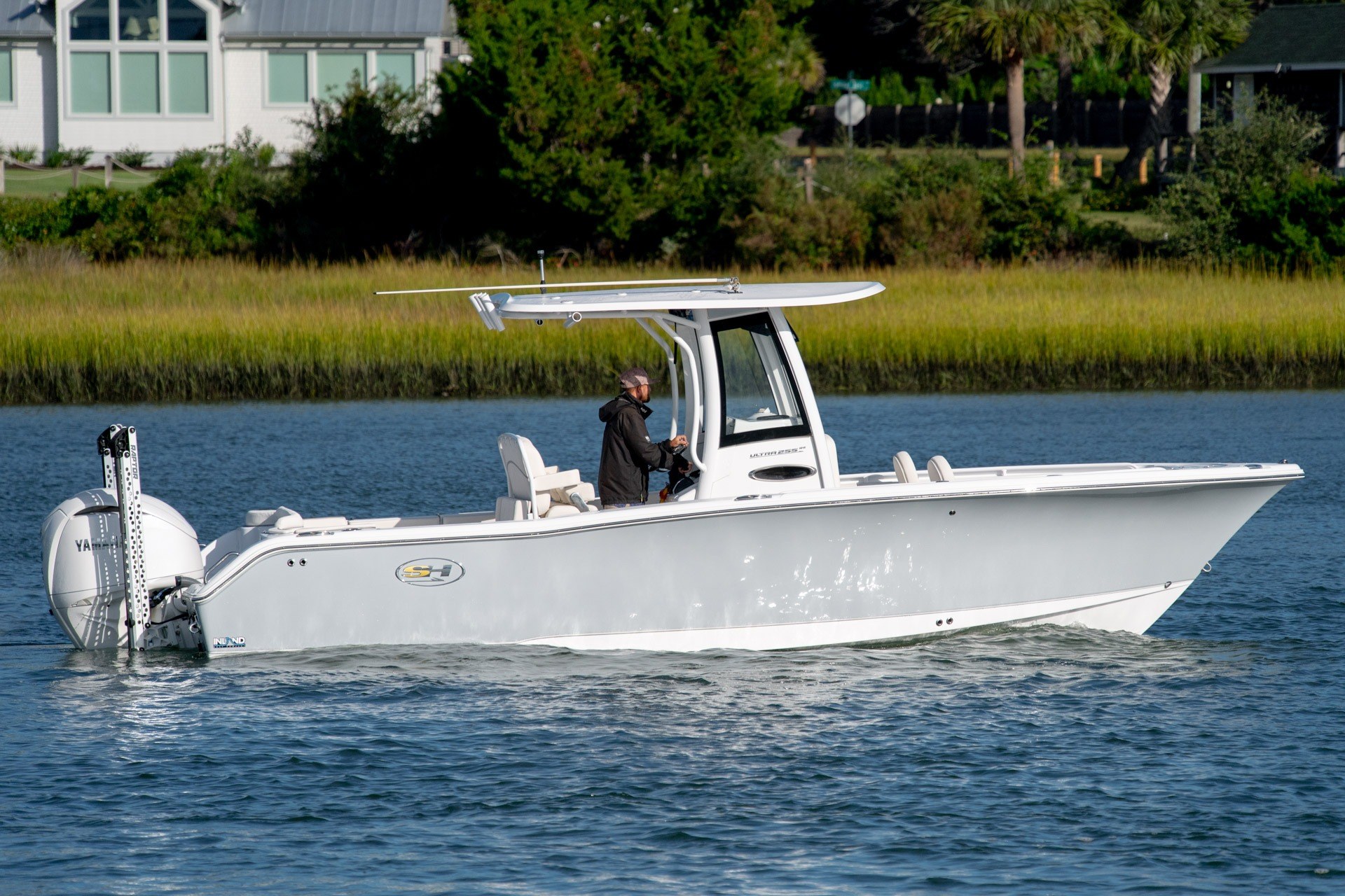 2024 Sea Hunt Ultra 255SE - thumbnail 5