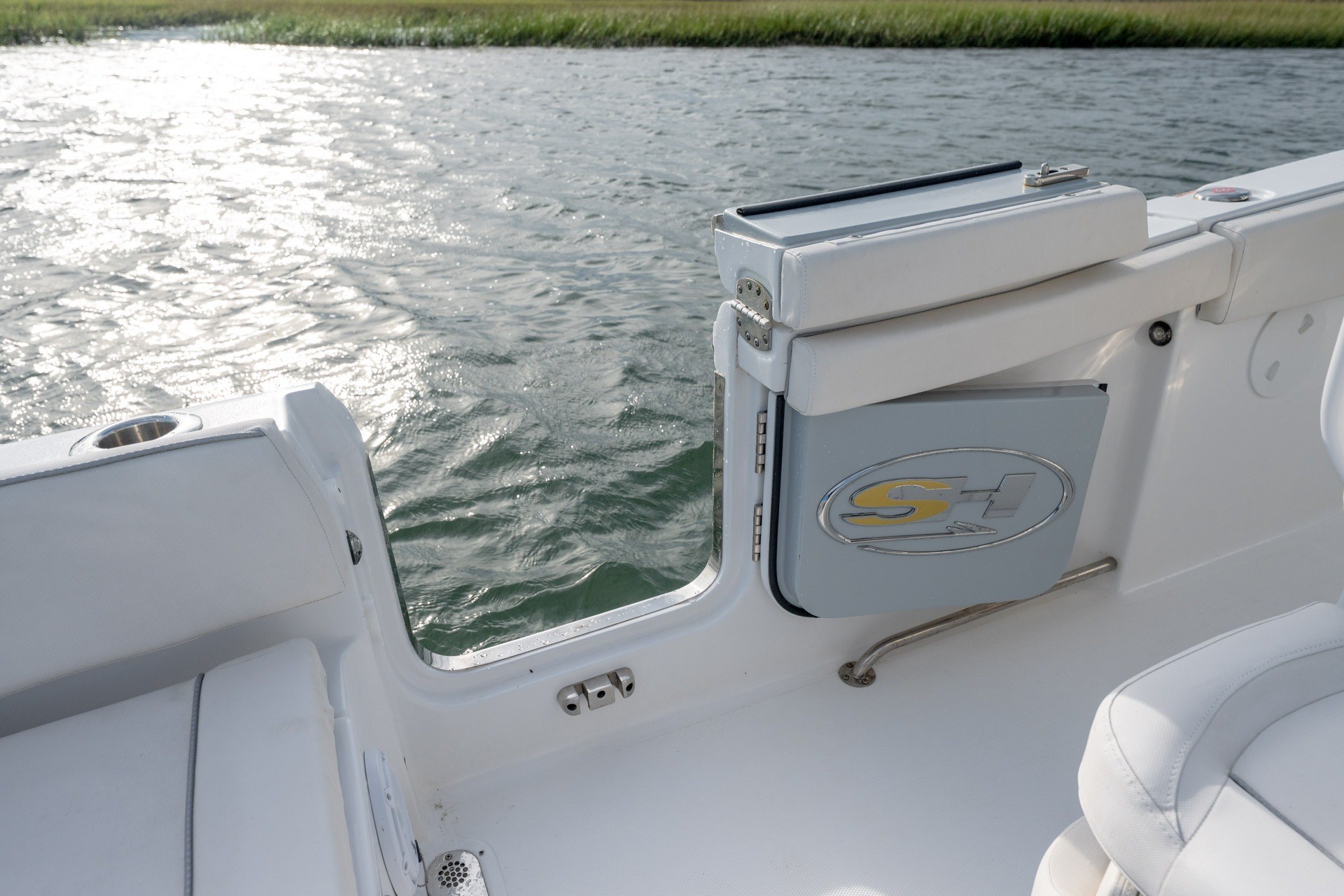 2024 Sea Hunt Ultra 255SE - thumbnail 29