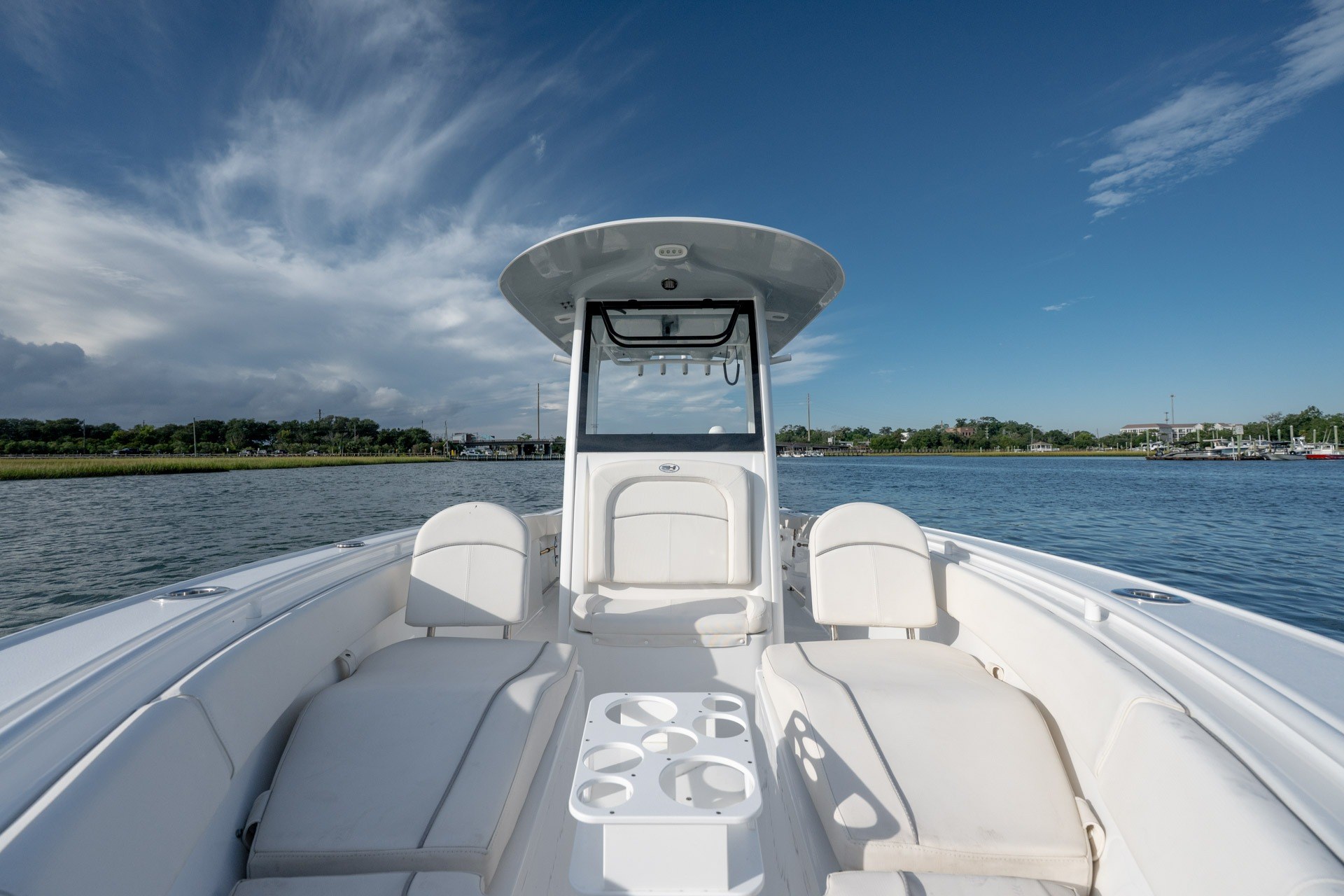 2024 Sea Hunt Ultra 255SE - thumbnail 18
