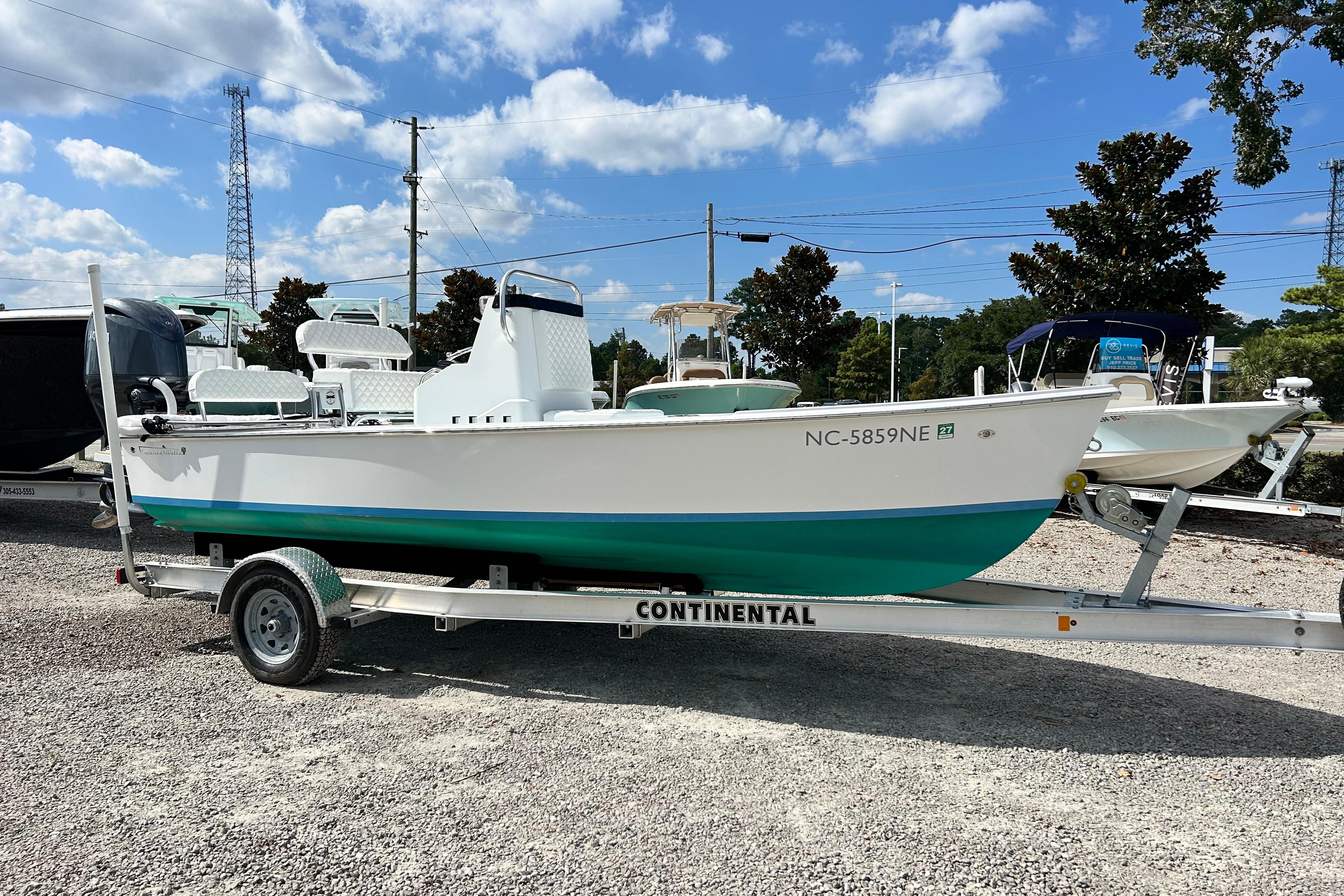 2025 Dragonfly Boatworks Spanish Wells 21 - thumbnail 4