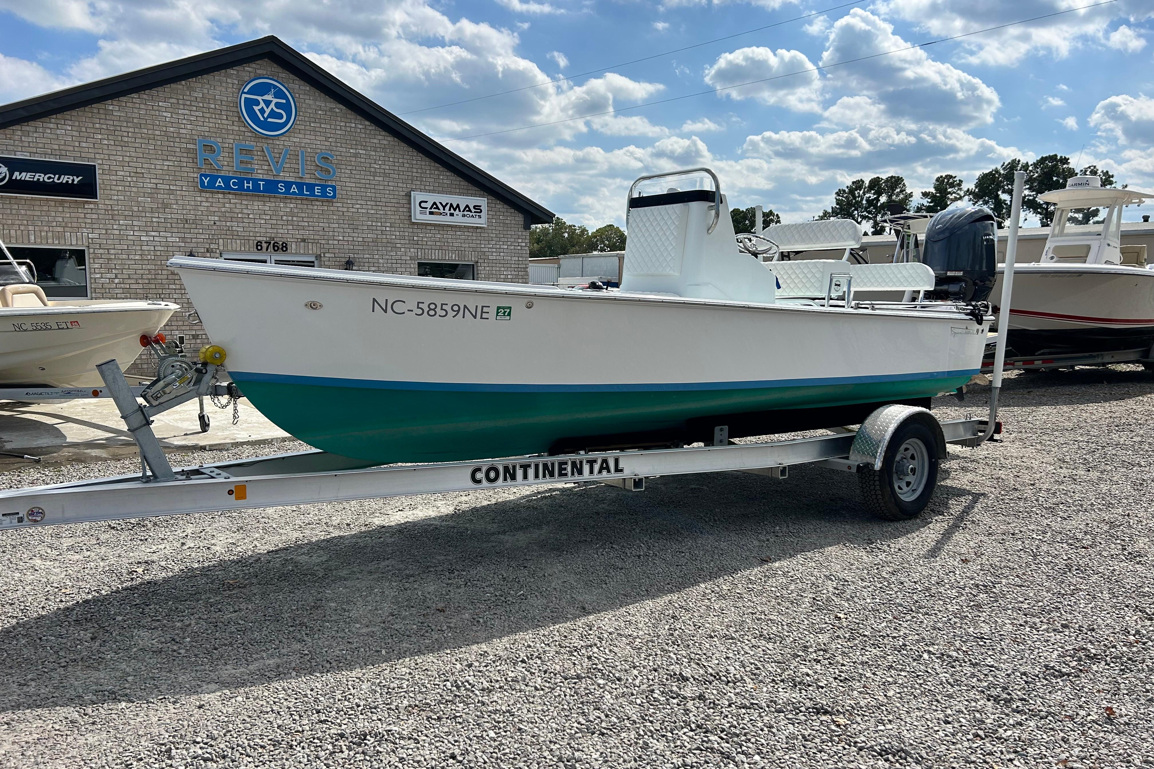 2025 Dragonfly Boatworks Spanish Wells 21 - thumbnail 2