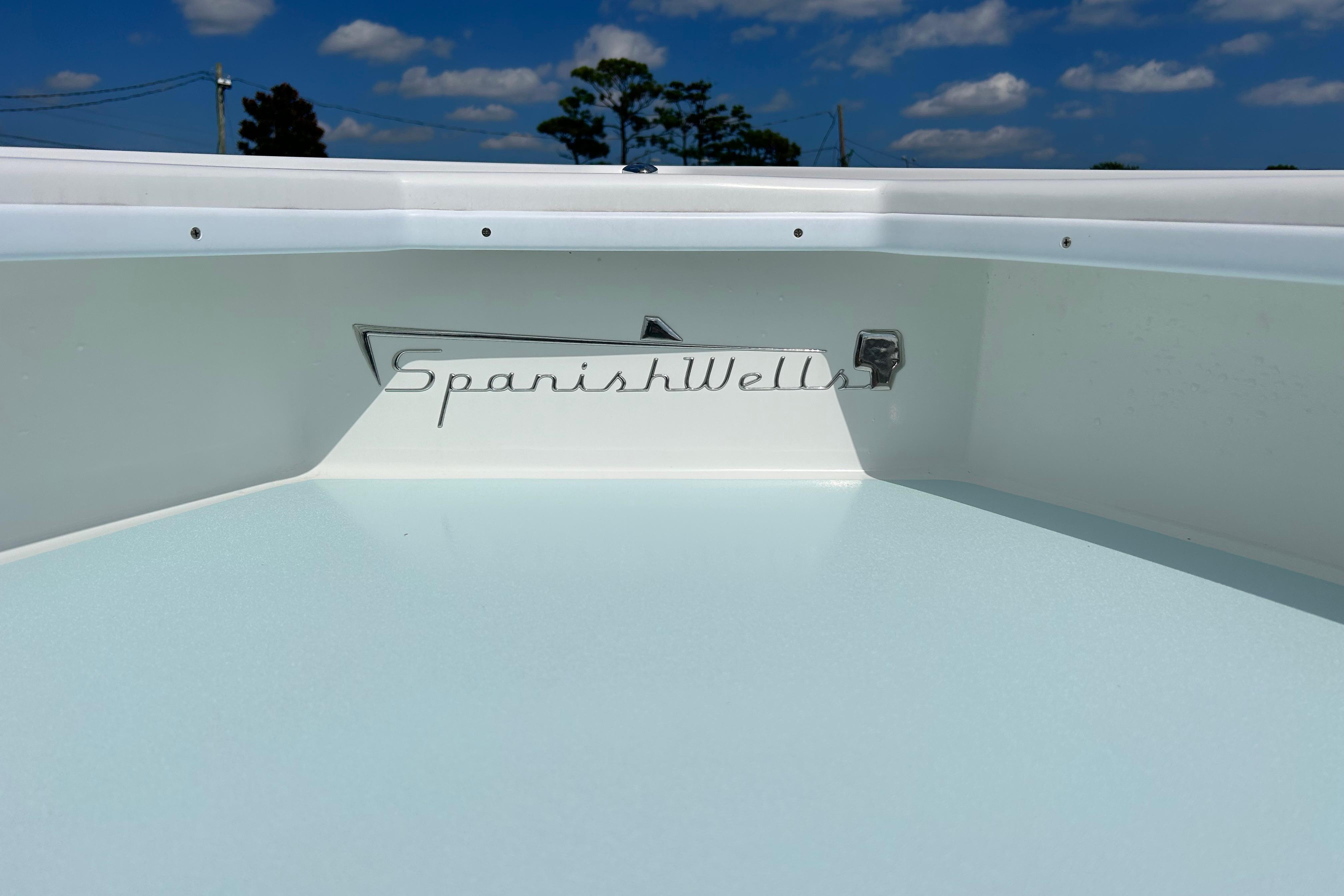 2025 Dragonfly Boatworks Spanish Wells 21 - thumbnail 20